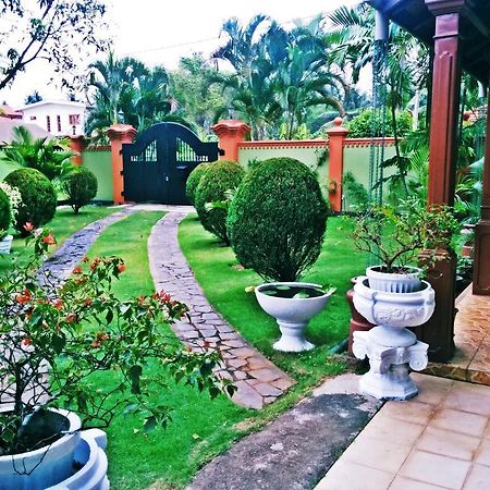 The Norfolk Heritage Airport Villa Katunayaka Buitenkant foto