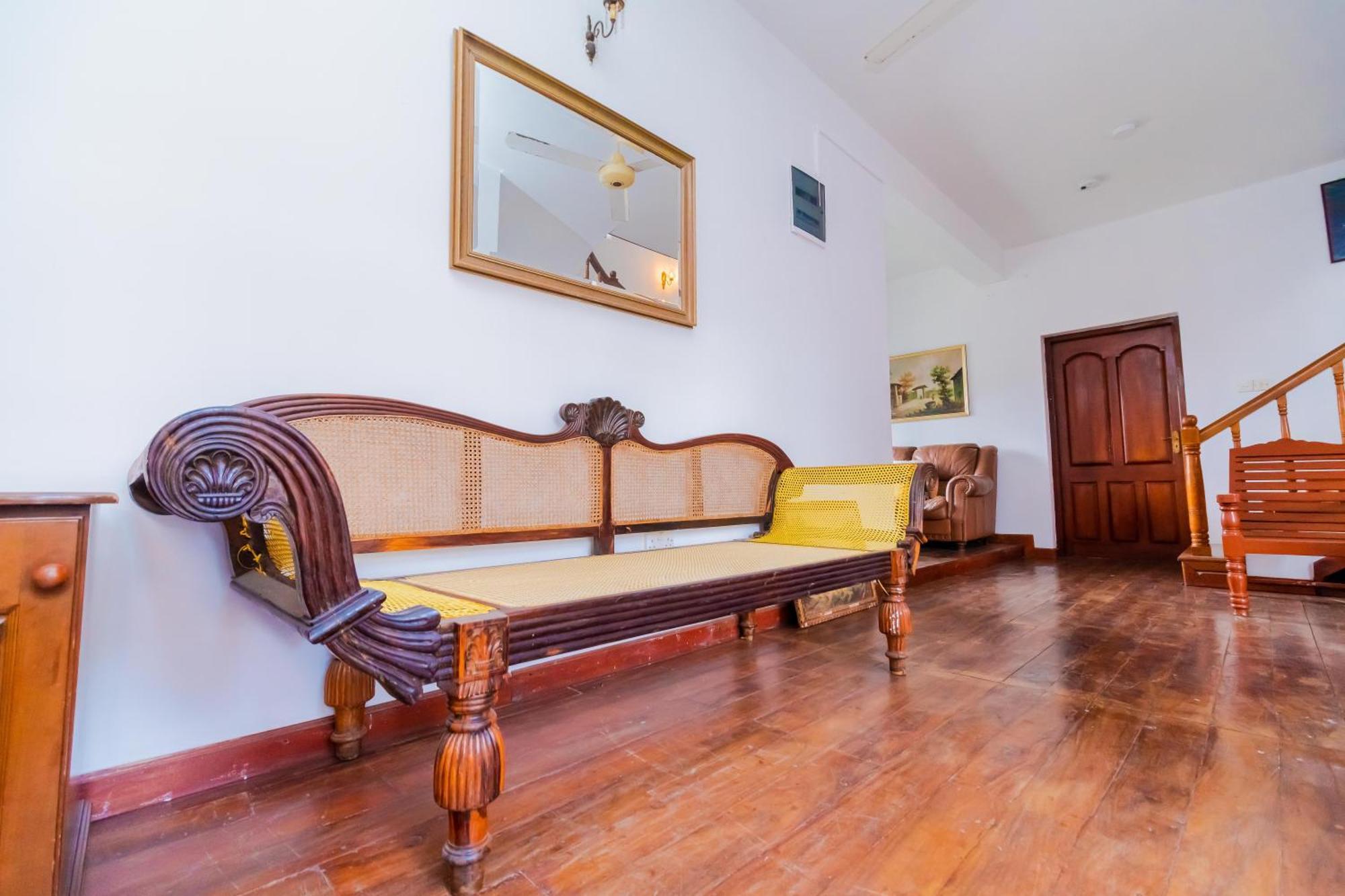 The Norfolk Heritage Airport Villa Katunayaka Buitenkant foto