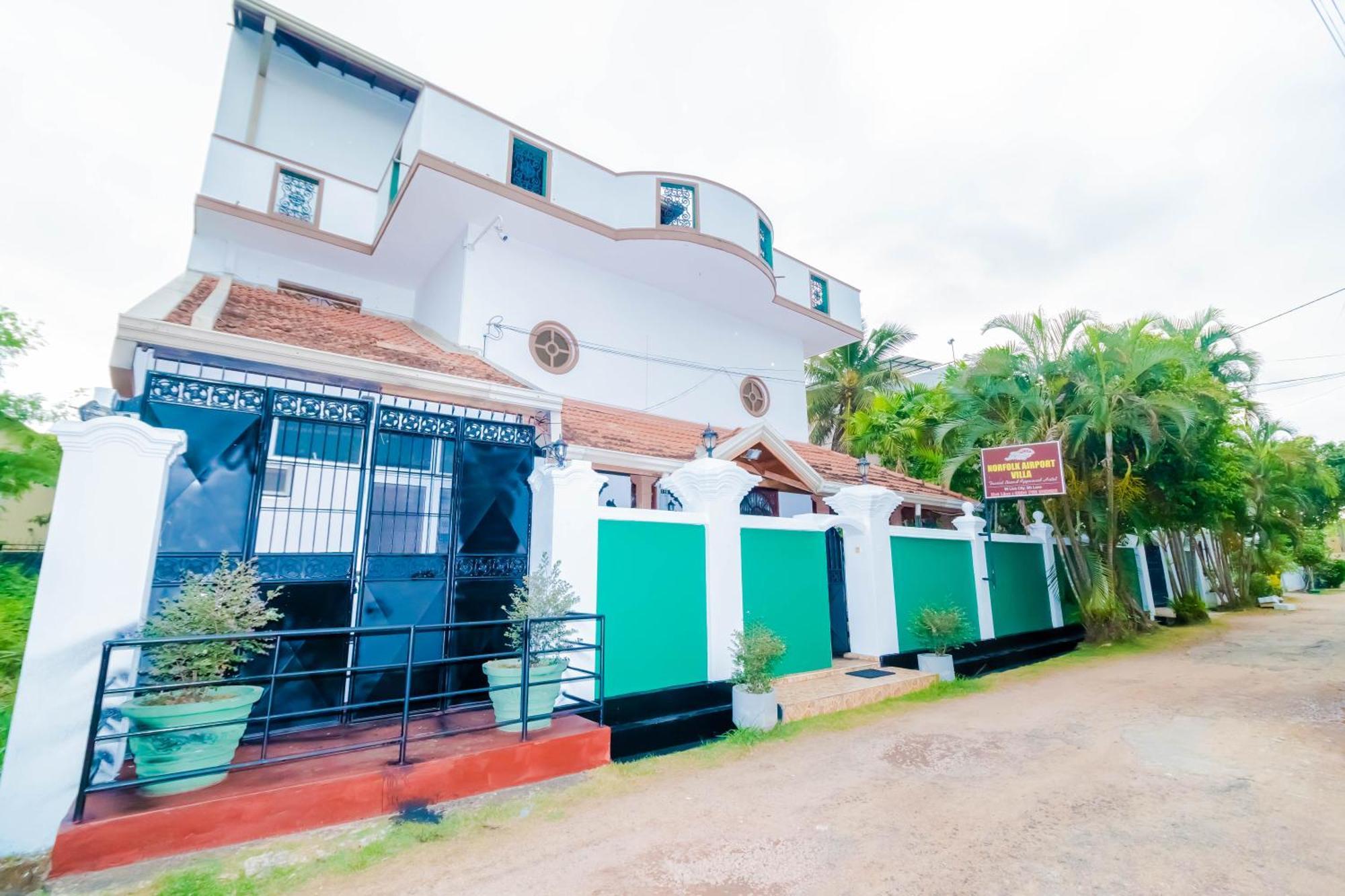 The Norfolk Heritage Airport Villa Katunayaka Buitenkant foto